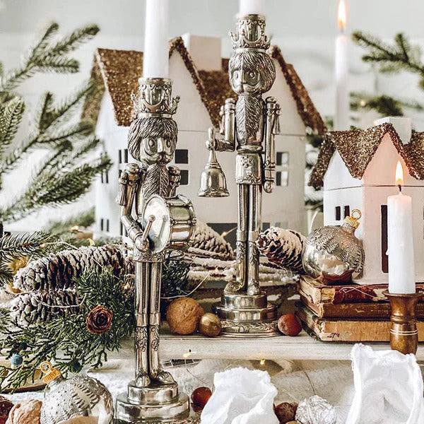 Holiday By Vagabond House