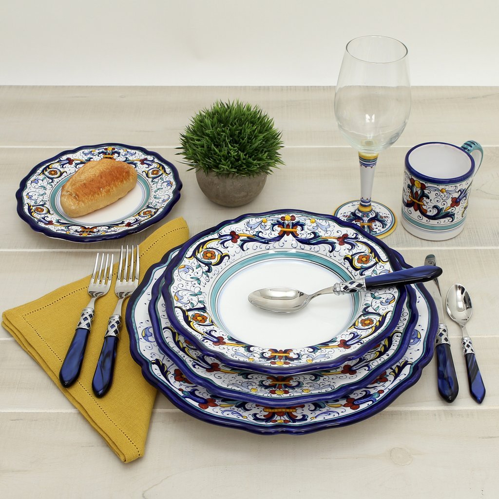 Dinnerware Sets