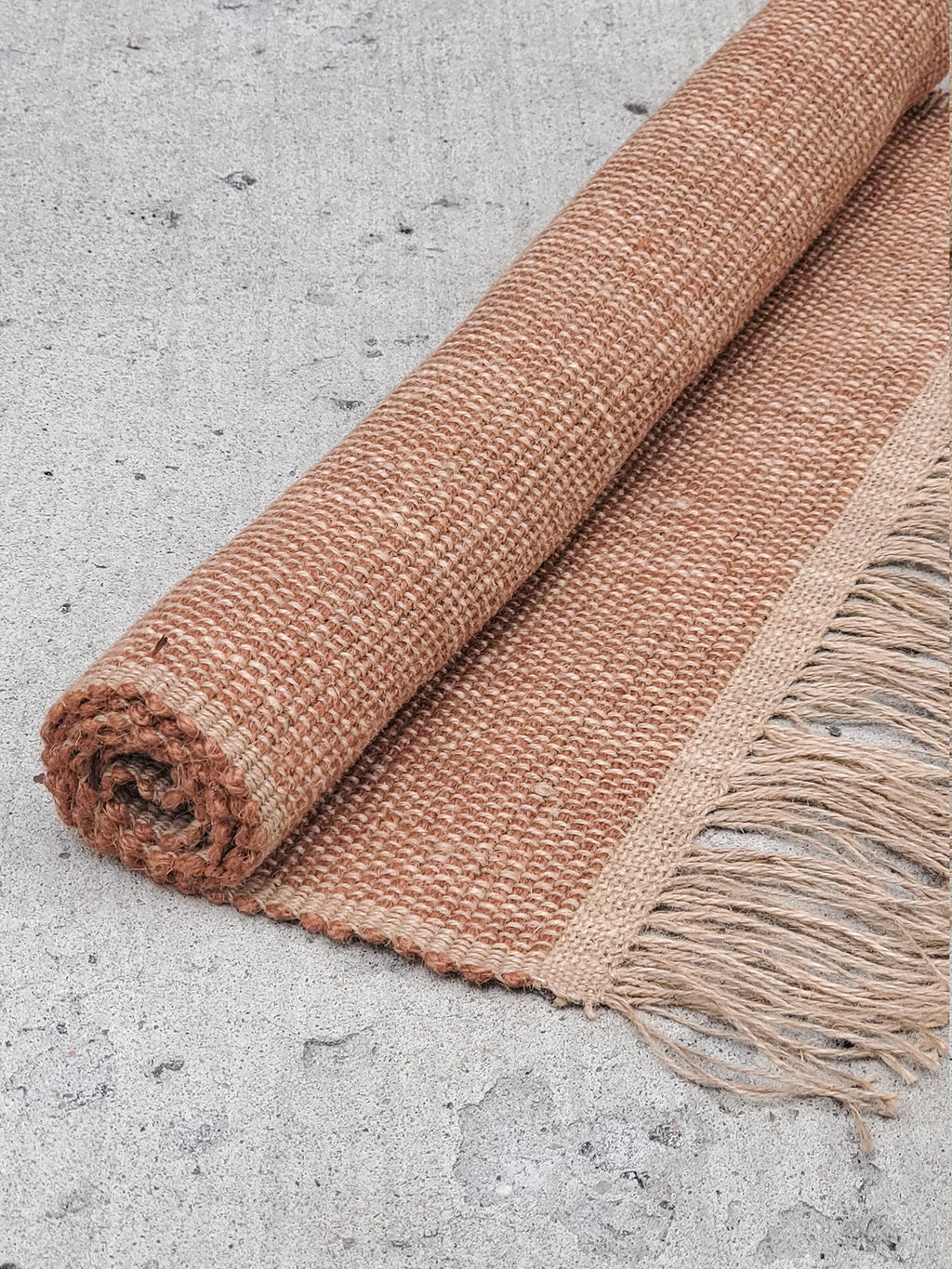 Goldilocks Rug | Handwoven Natural Jute Rug – Sustainable Home Décor