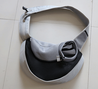 Breathable Pet Carrier Sling – Hands-Free Mesh Shoulder Pouch