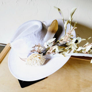 Boho Western Floral Feather Bridal Hat – Statement Wedding Hat
