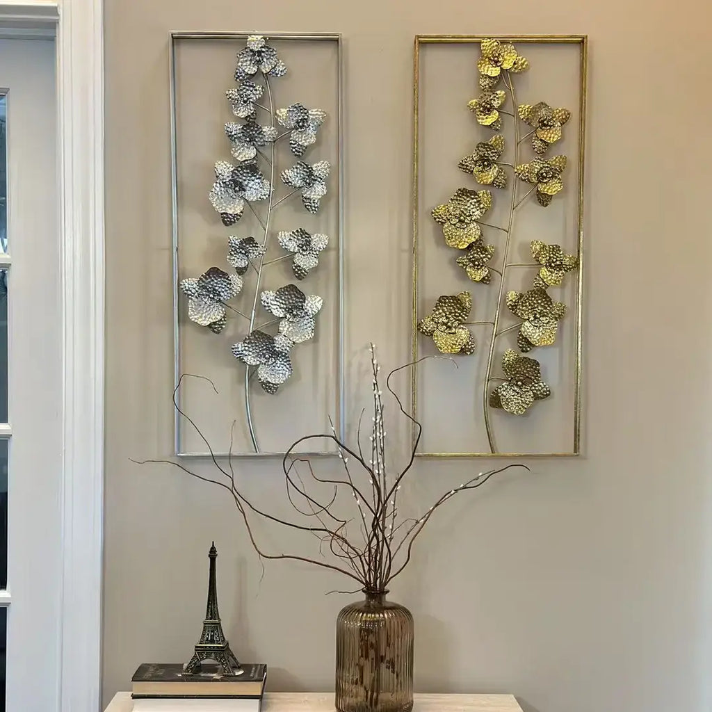 Elegant Metal Floral Wall Décor Frame