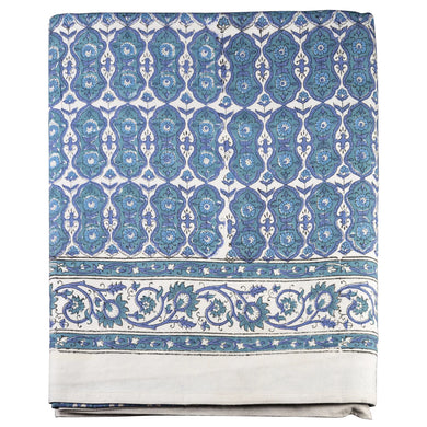 Cabana Napkin  - Set of 8 and Tablecloth, Pretty Paisley