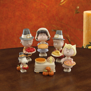 Lenox Peanuts Thanksgiving 6-Piece Figurine Set, porcelain (view 4)