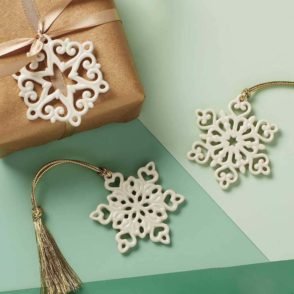 Lenox Mini Snowflake 3-Piece Ornament Set, porcelain (view 2)