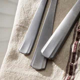 Lenox French Perle Scallop Vintage 65-Piece Flatware Set, 18/10 stainless steel (view 8)