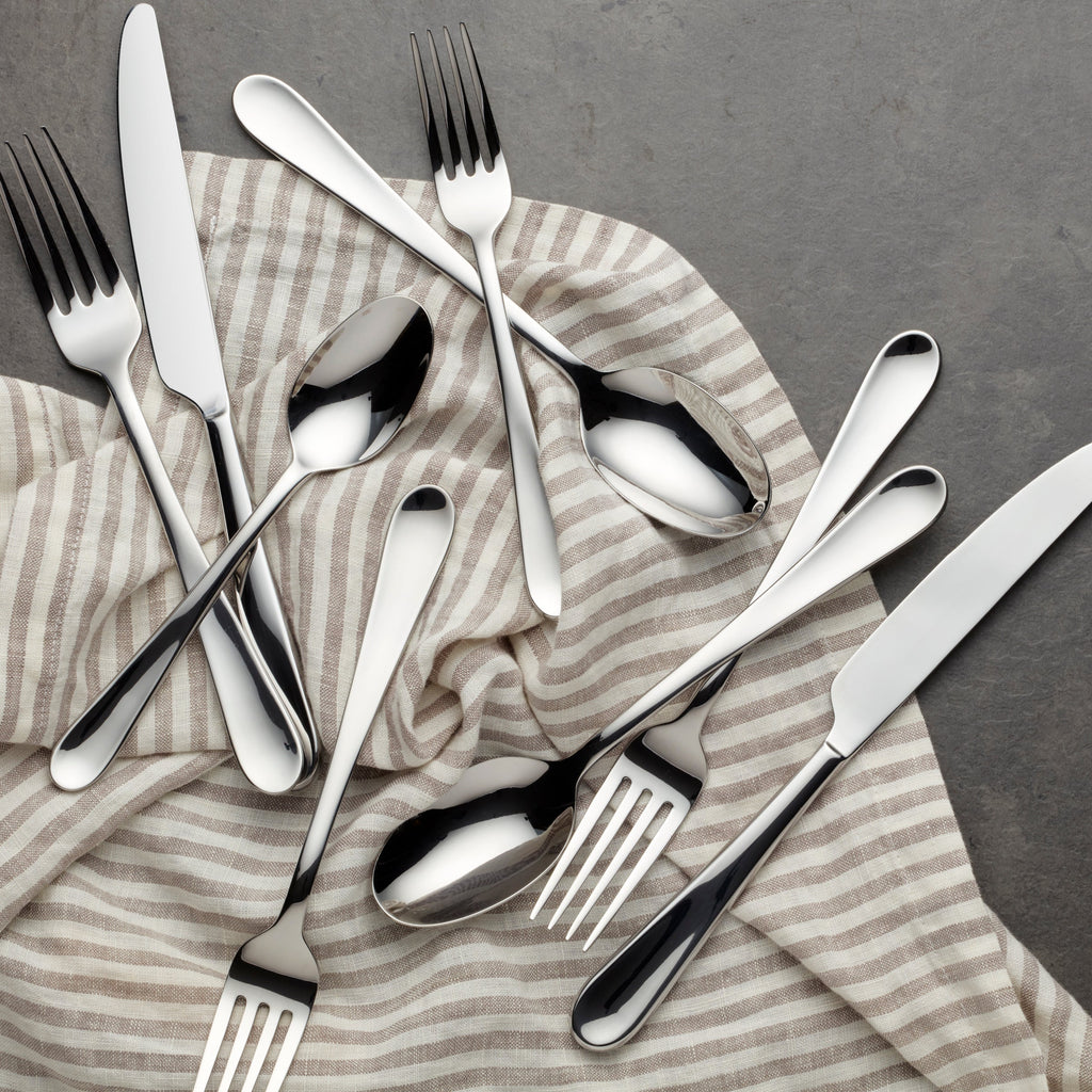 Oneida Grant 20-Piece Flatware Set, 18/0 stainless steel (view 3)