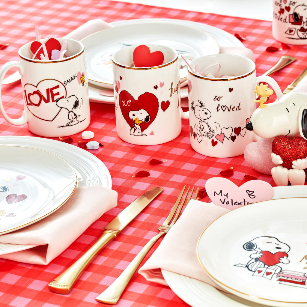 Lenox Snoopy Valentine's Day Accent Plates, Set of 4, porcelain (view 3)
