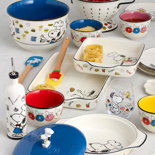 Lenox Chef Snoopy 3-Piece Bowl Set, porcelain (view 3)