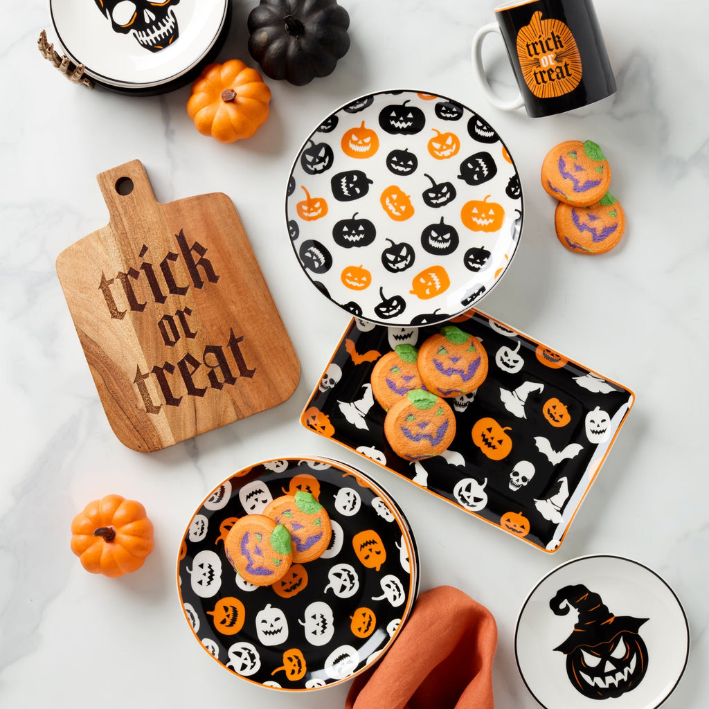 Oneida Vintro Halloween Accent Plates, Set of 4, porcelain (view 5)