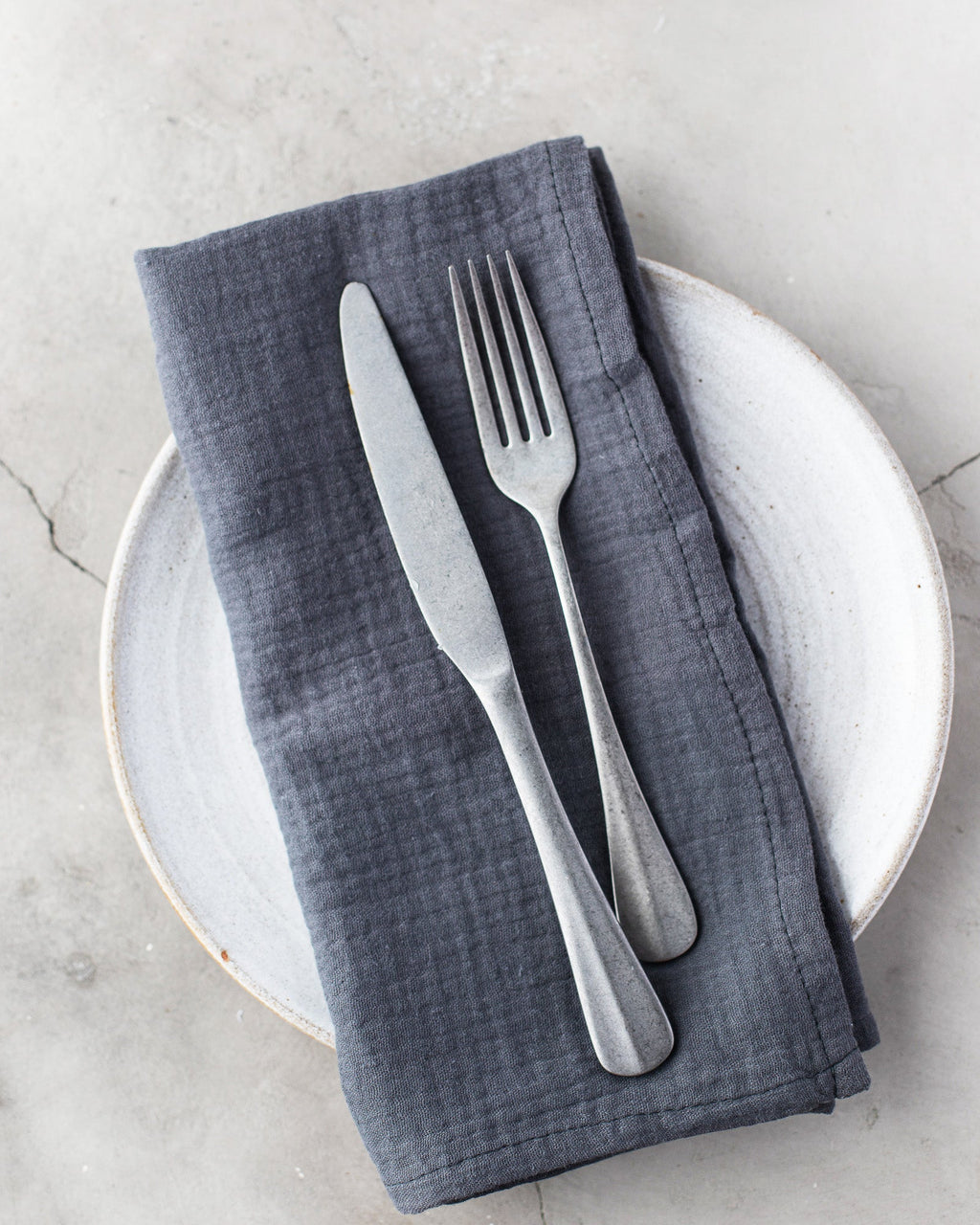Elegant Crinkle Cotton Dinner Napkins – 4-Piece Soft Textured Set