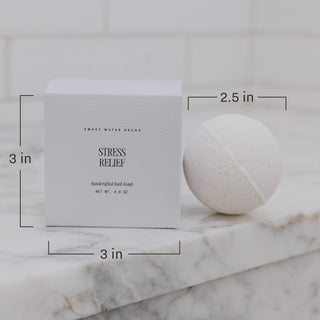 White Tea and Jasmine 4.6 oz Bath Bomb