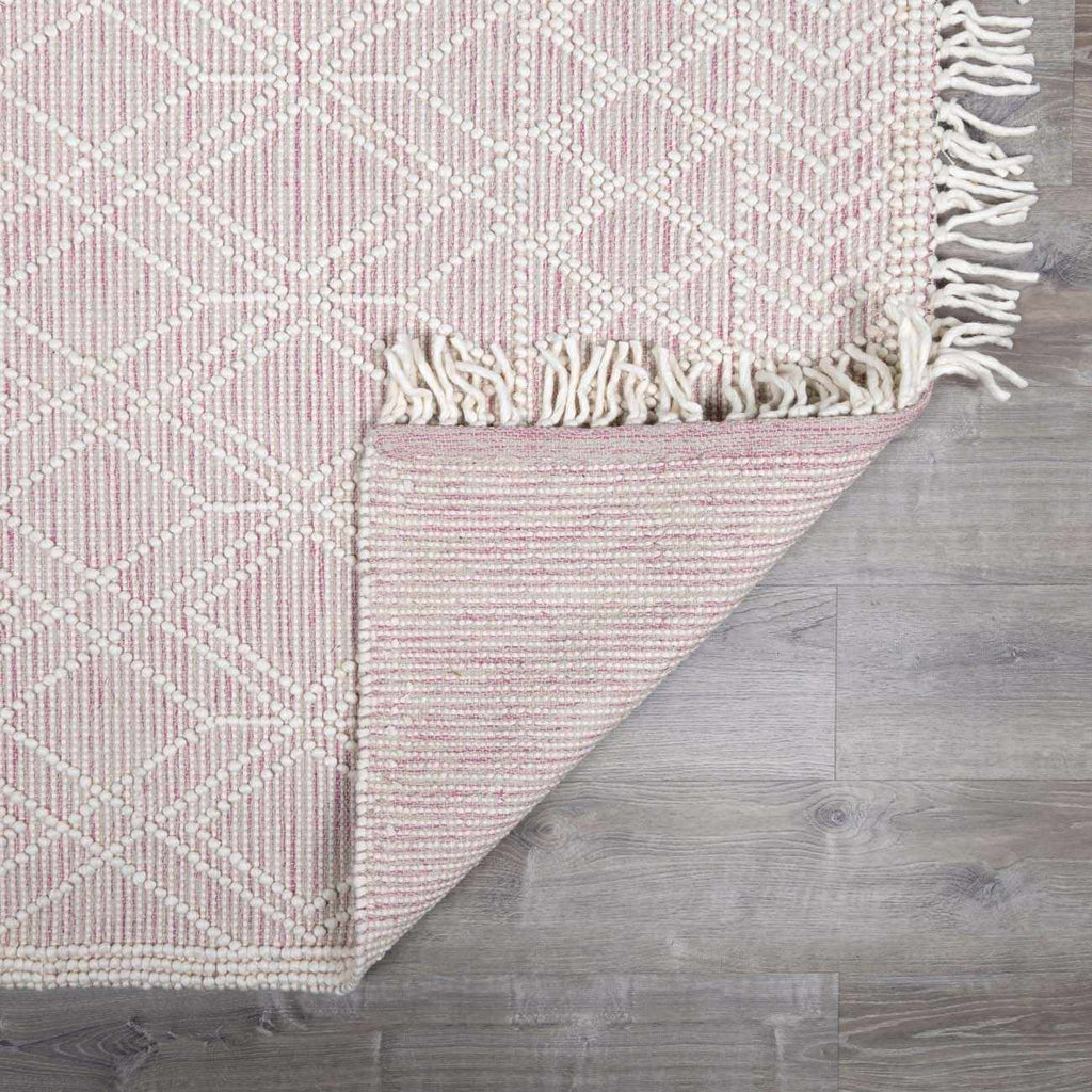 Ramsbury Soft Pink Wool Rug – Elegant Premium Wool Area Carpet