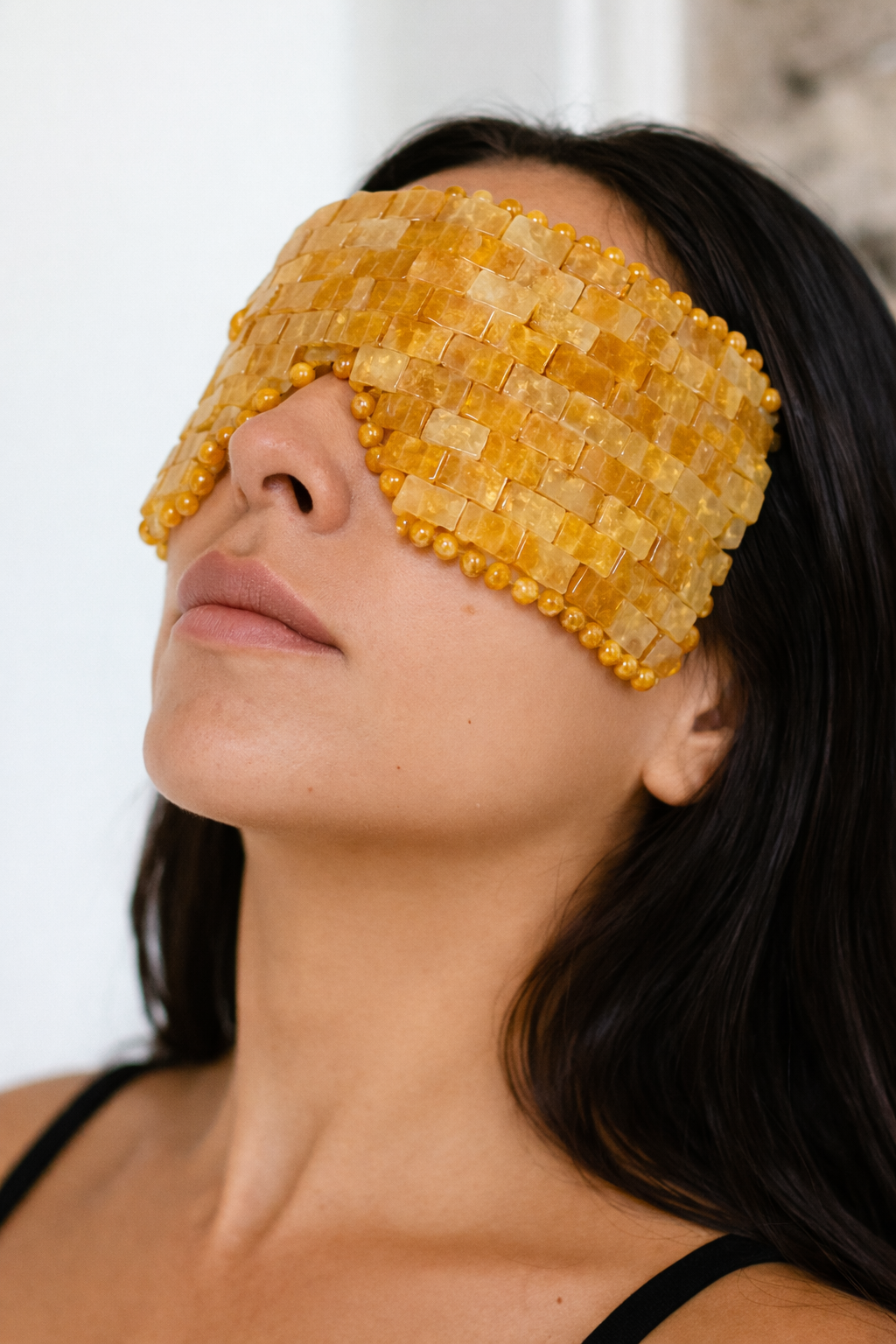 Golden Glow Citrine Eye Mask – Genuine Crystal Cooling Spa Ritual