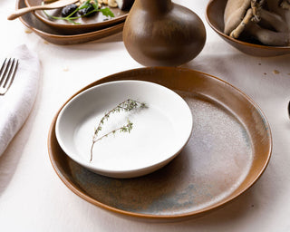 HAAND Skali Coupe 3-Piece Dinner Setting – Handcrafted Porcelain Place Setting