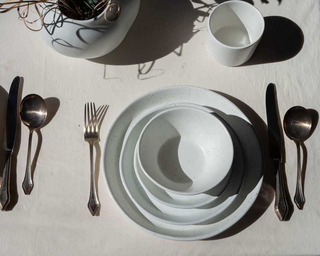 HAAND Skali 5-Piece Dinner Setting – Handcrafted Porcelain Dinnerware Set