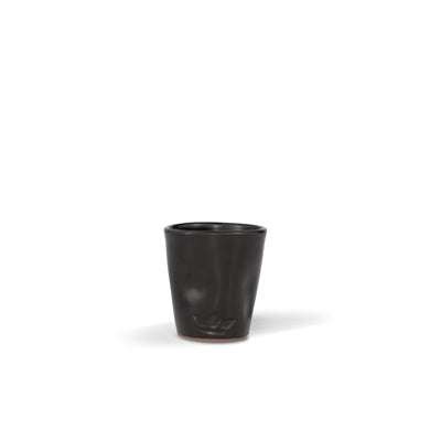 Dented Ceramic Cup – Set of 4 in Black or White | Organic Grip Design