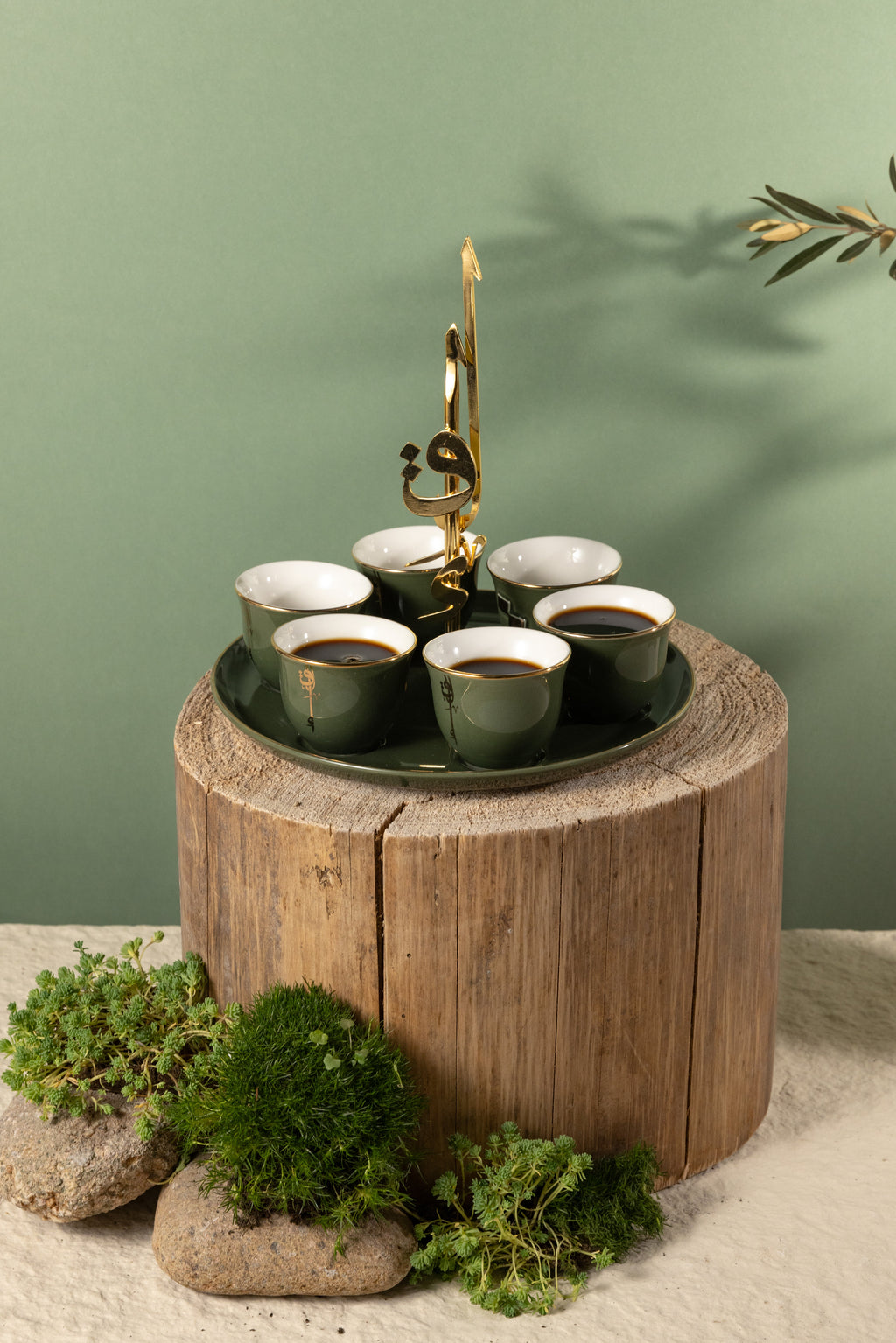 Liqa'a - Arabic Coffee Cups With Holder - Olive Green & Gold