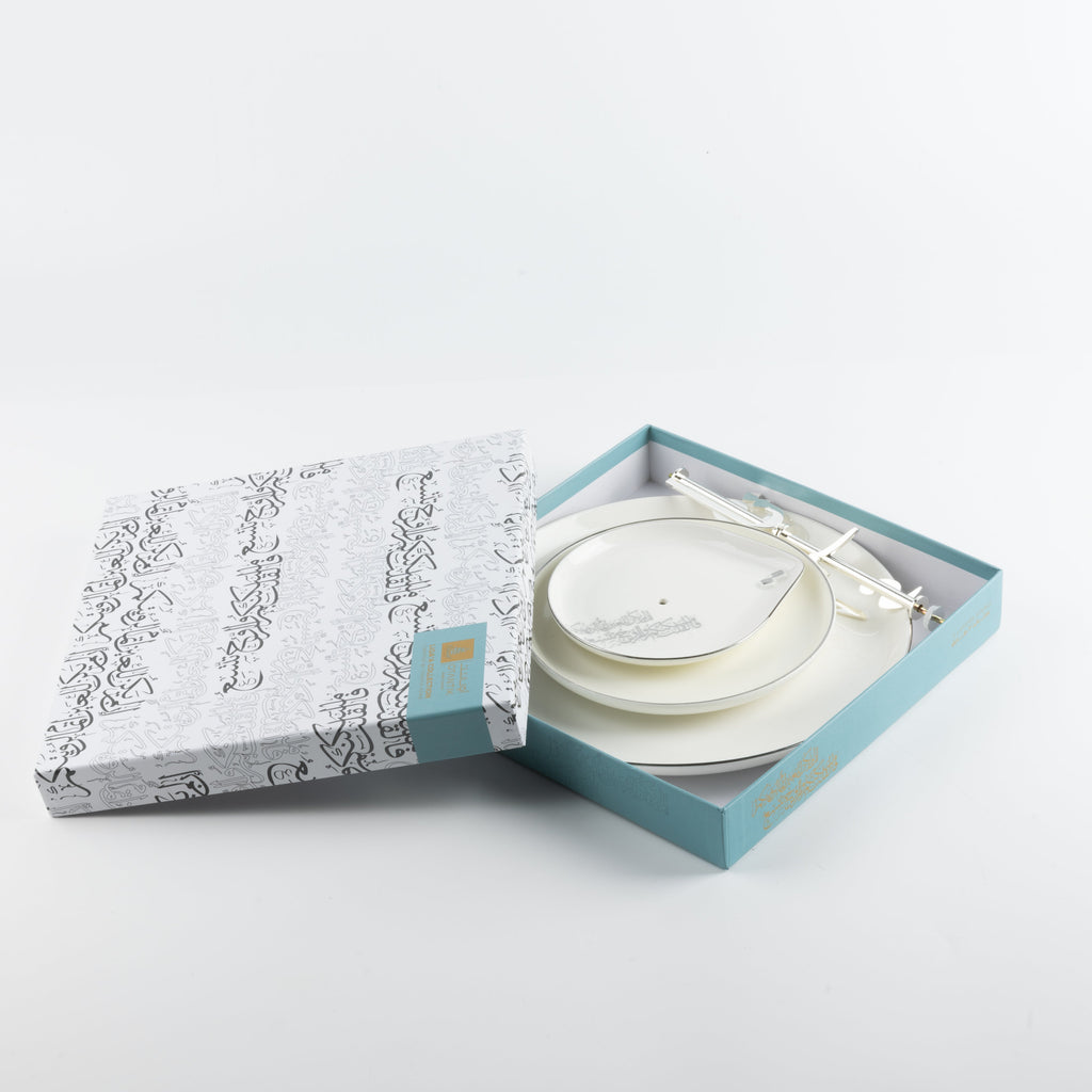 Liqa’a 3-Tier Serving Plate – Pearl White & Silver