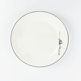 Liqa’a Dinner Set 18-Piece – Pearl White & Silver | Elegant Modern Tableware