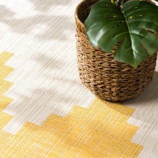 Djugun Yellow Outdoor Rug – Bright Durable Weather-Resistant Patio Carpet