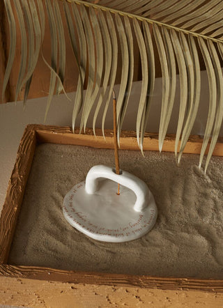 Flume Ceramic Incense Holder – Minimalist White with Inspirational Script