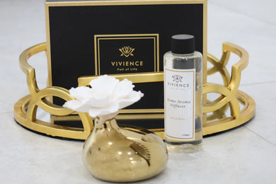 Gold Diffuser with White Flower – Iris & Rose Scent