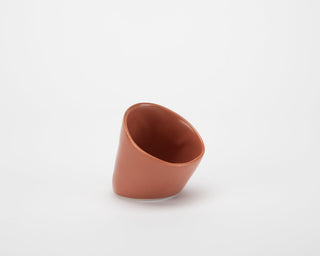HAAND Salt Pinch – Handcrafted Porcelain Salt Cellar