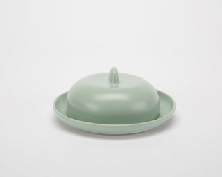 HAAND Butter Dish – Handcrafted Porcelain Butter Keeper
