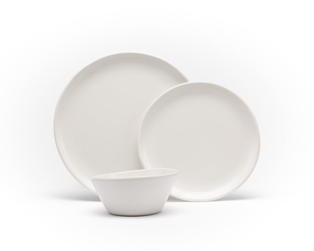 HAAND Hestia 3-Piece Dinner Setting – Handcrafted Porcelain Place Setting