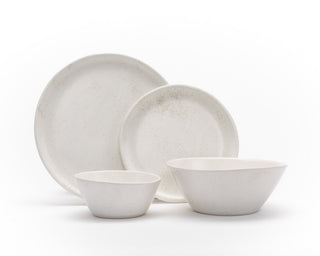 HAAND Hestia 4-Piece Dinner Setting – Handcrafted Porcelain Dinnerware Set