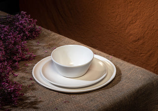 HAAND Hestia 3-Piece Dinner Setting – Handcrafted Porcelain Place Setting