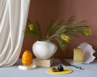 HAAND Large Pebble Vase – Handcrafted Porcelain Floral Vase