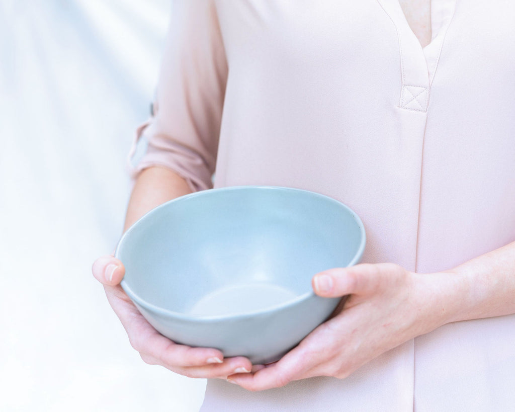 HAAND Hestia Sharing Bowl – Handcrafted Porcelain Serving Bowl