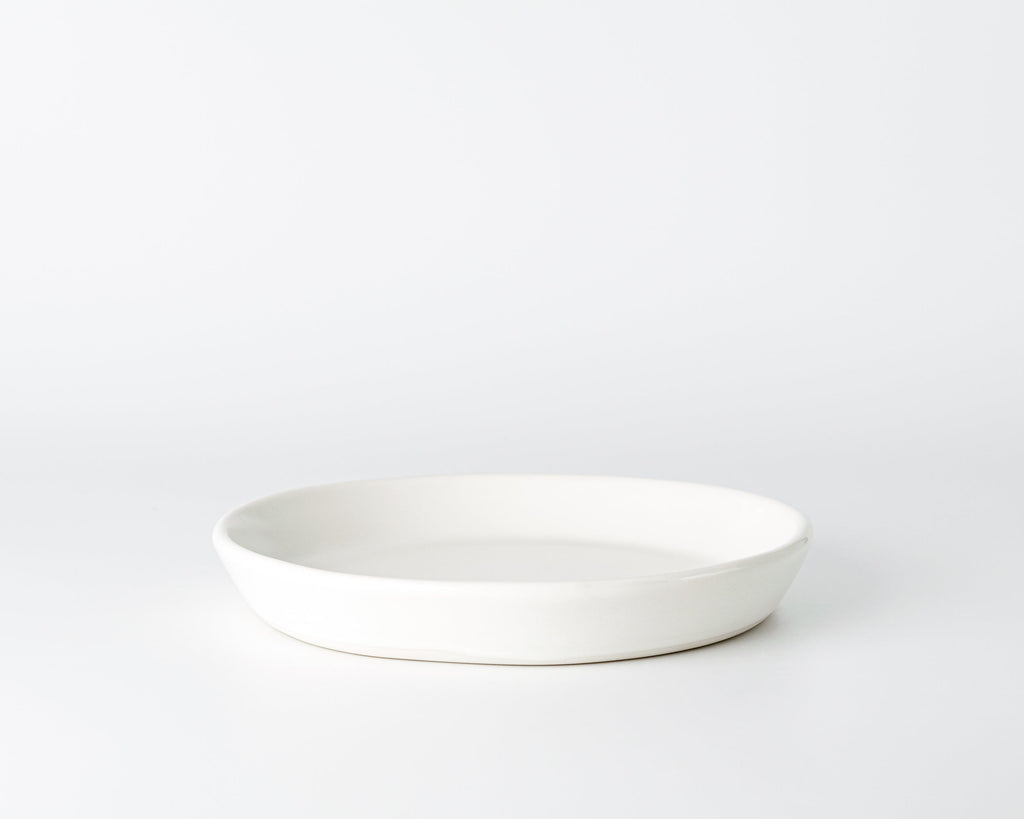 HAAND Skali Salad Coupe Plate – Handcrafted Porcelain Salad Plate