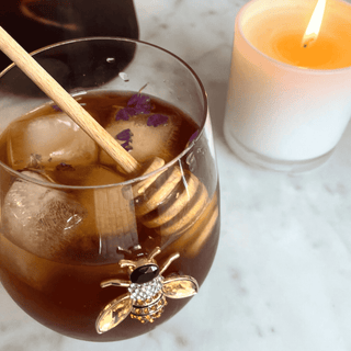 Jeweled Golden Bee Stemless Wine Glasses – Set of 2