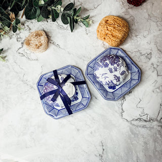 Chinoiserie Soap & Porcelain Dish Set – Blue Willow Sandalwood Gift Set