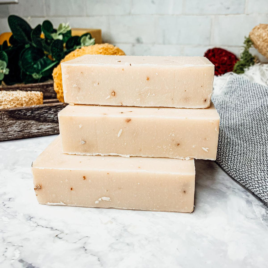 Tea Tree Grapefruit Scrub Soap Bar – Exfoliating Citrus Mint Cold Process (4.5–4.8 oz)