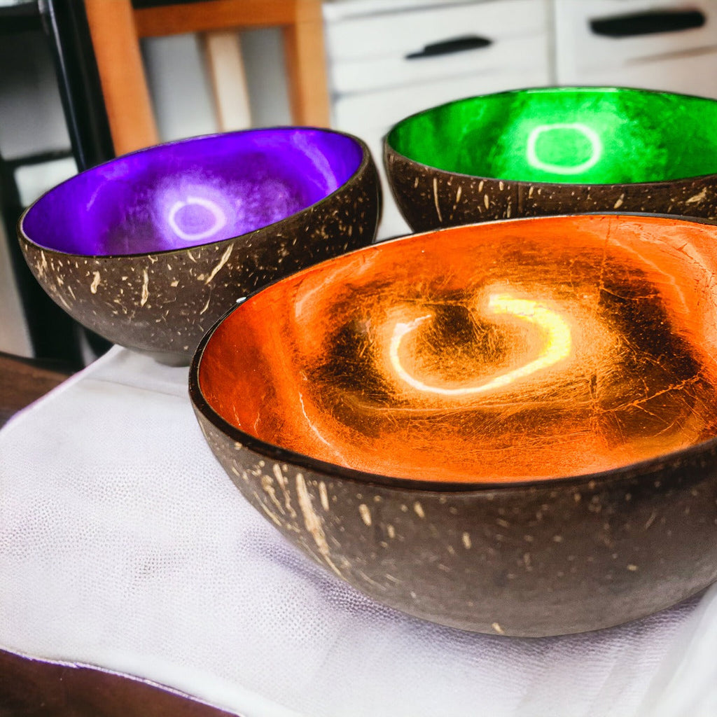 Coconut Rainbow Bowls – Gold Leaf Lacquered Coconut Shell Decorative Bowls