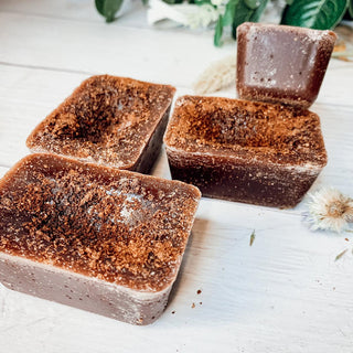 Natural XL Gingerbread Spiced Latte Wax Melts – Baby It’s Cold Collection (4 Cubes)