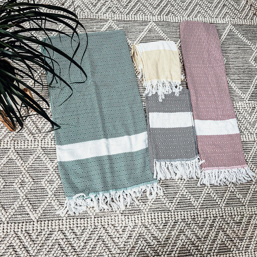 Haley Diamond Turkish Cotton Towel – Jacquard Diamond or Stripe Design (200 GSM)