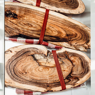 Holiday Charcuterie Board & Tartan Kitchen Towel Set – Merry or Joyful