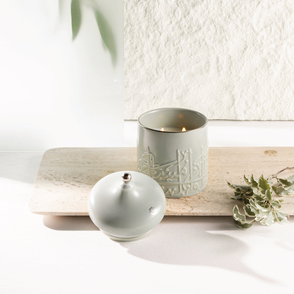 Jiwar Medium Candle Sea Rose – Mint Green & Silver | Elegant Home Décor