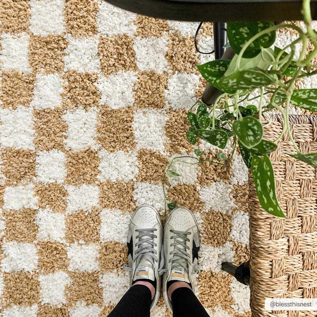Kieu Mustard Ivory Checkered Area Rug – Modern Patterned Floor Carpet