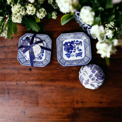 Chinoiserie Soap & Porcelain Dish Set – Blue Willow Sandalwood Gift Set