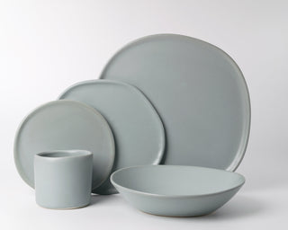 HAAND Ripple 5-Piece Dinner Setting – Handcrafted Porcelain Dinnerware Set