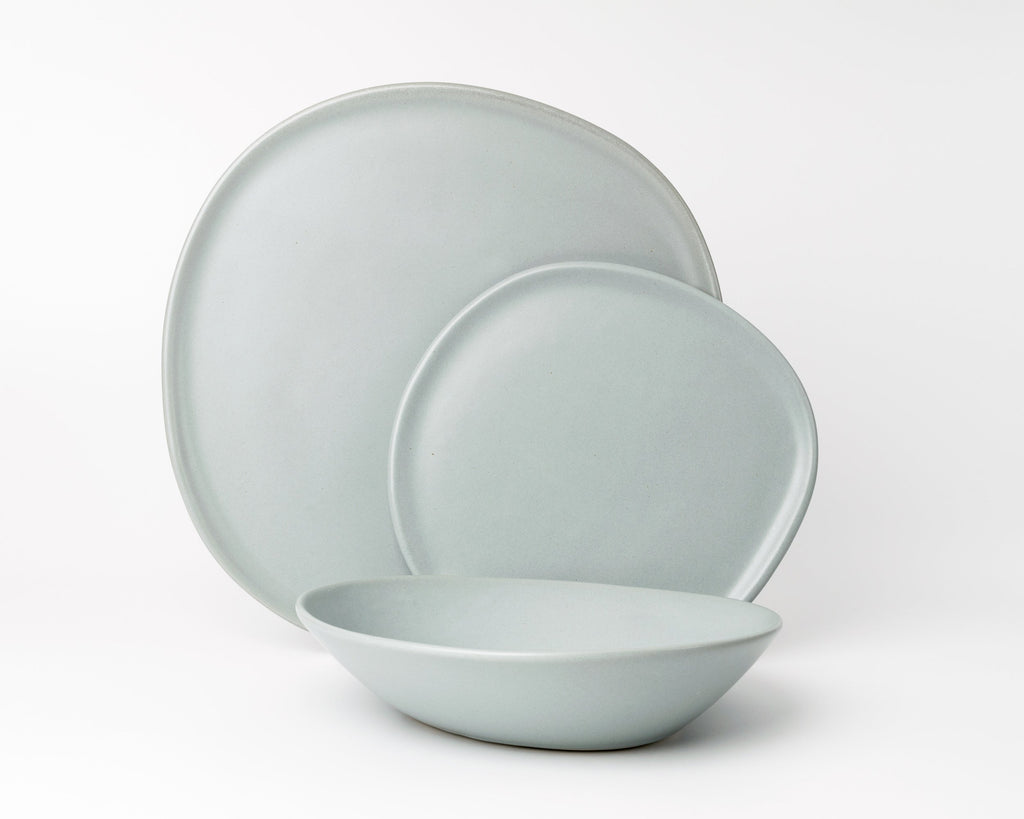 HAAND Ripple 3-Piece Dinner Setting – Handcrafted Porcelain Dinnerware Set