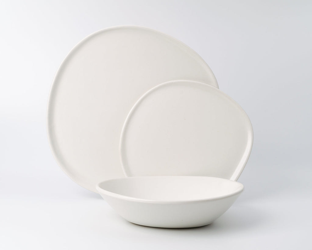 HAAND Ripple 3-Piece Dinner Setting – Handcrafted Porcelain Dinnerware Set