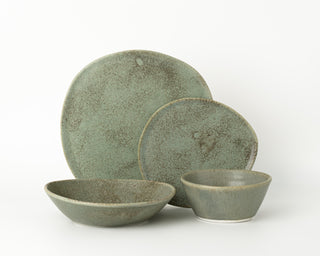HAAND Ripple 4-Piece Dinner Setting – Handcrafted Porcelain Dinnerware Set
