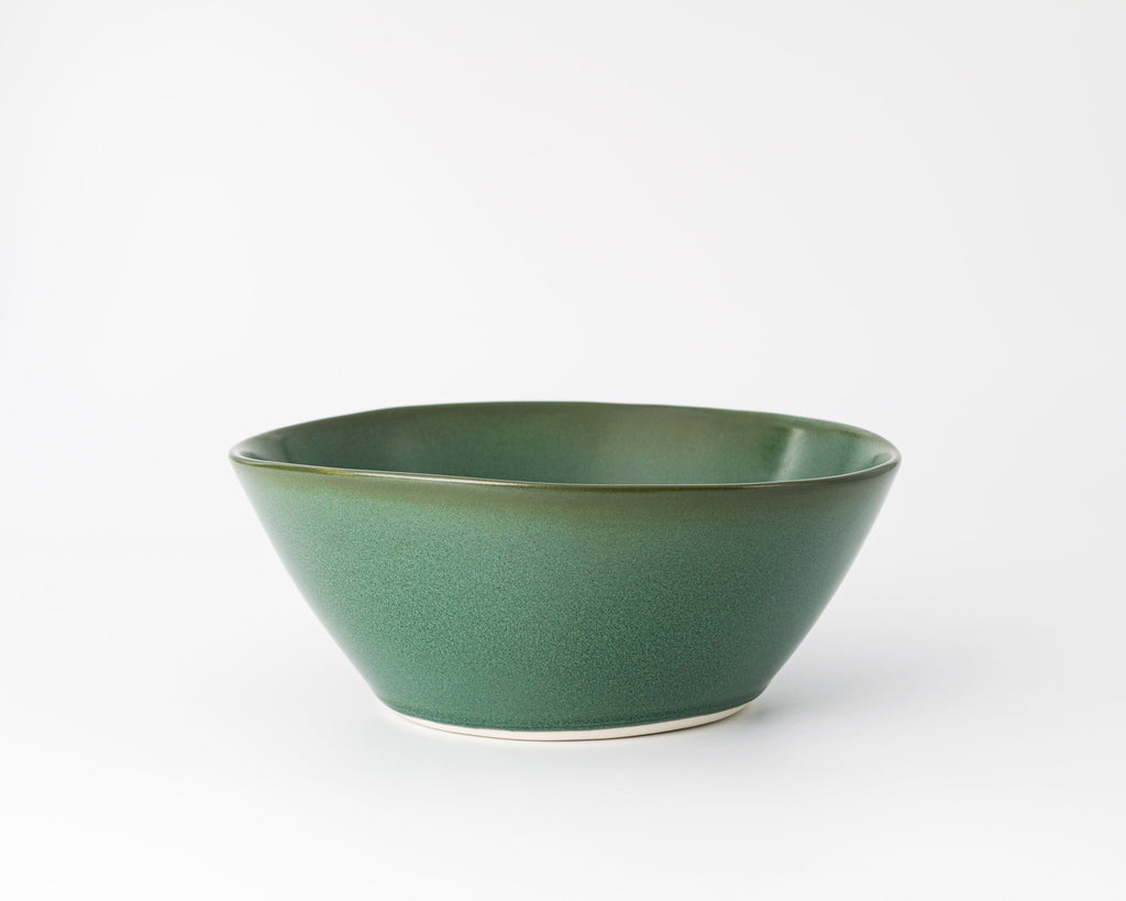 HAAND Hestia Sharing Bowl – Handcrafted Porcelain Serving Bowl
